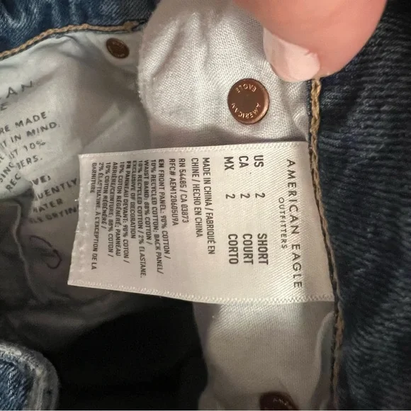 {American Eagle} ankle length distressed wide leg jeans - Picture 6 of 10